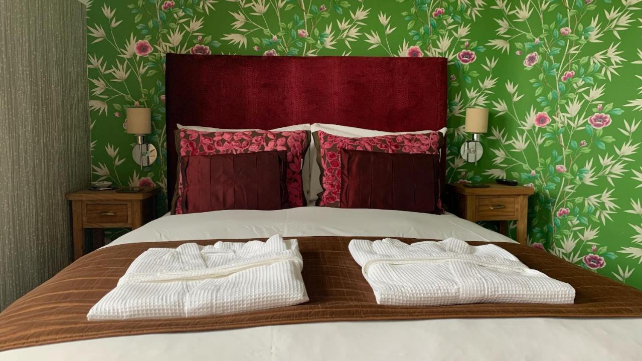 Ramsey House - Luxury Licensed B&B - Parking And Guest Lounge St. Davids  Bagian luar foto