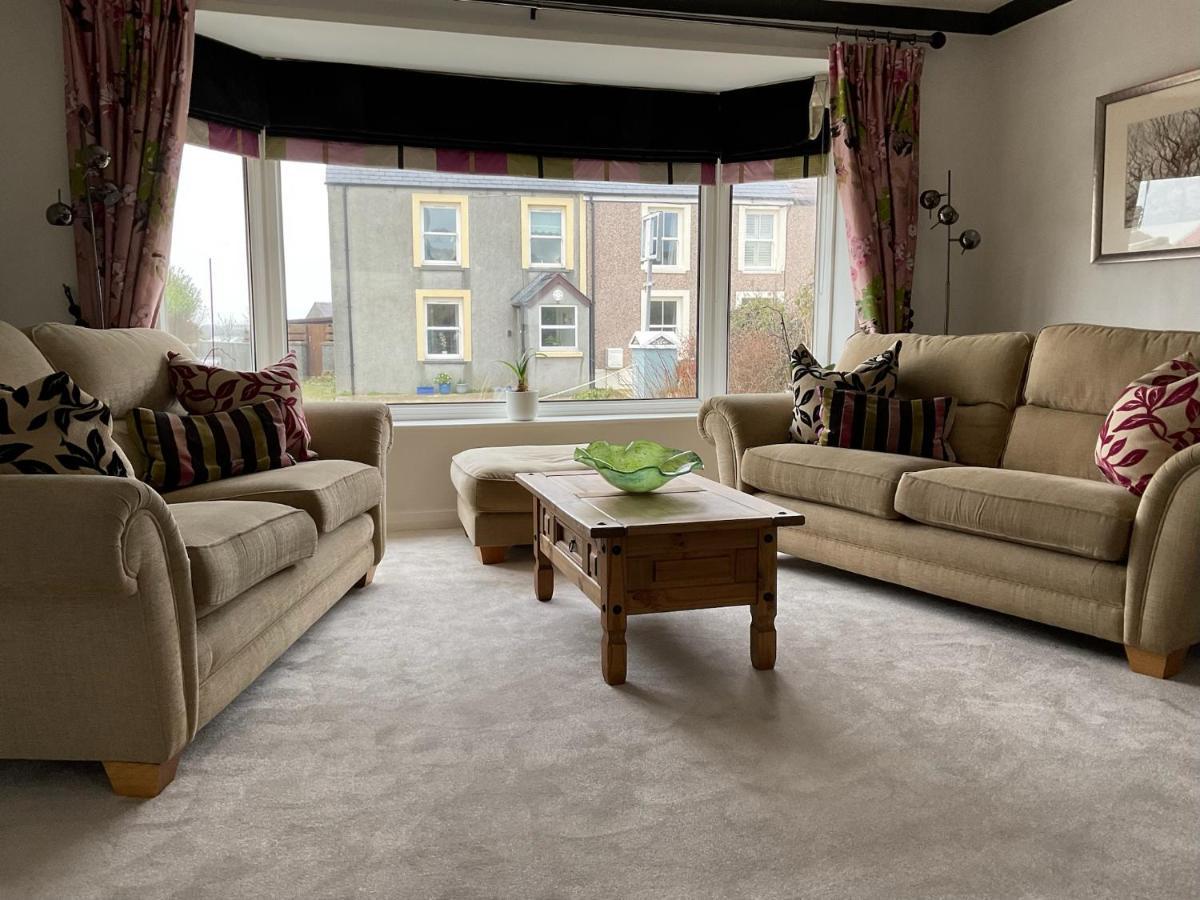 Ramsey House - Luxury Licensed B&B - Parking And Guest Lounge St. Davids  Bagian luar foto
